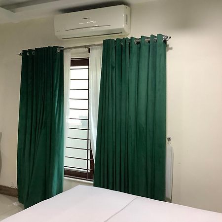 Rose Valet Guest House Islamabad Bagian luar foto