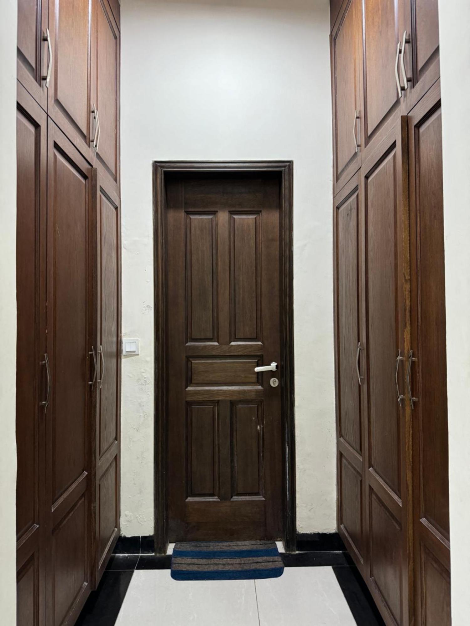 Rose Valet Guest House Islamabad Bagian luar foto