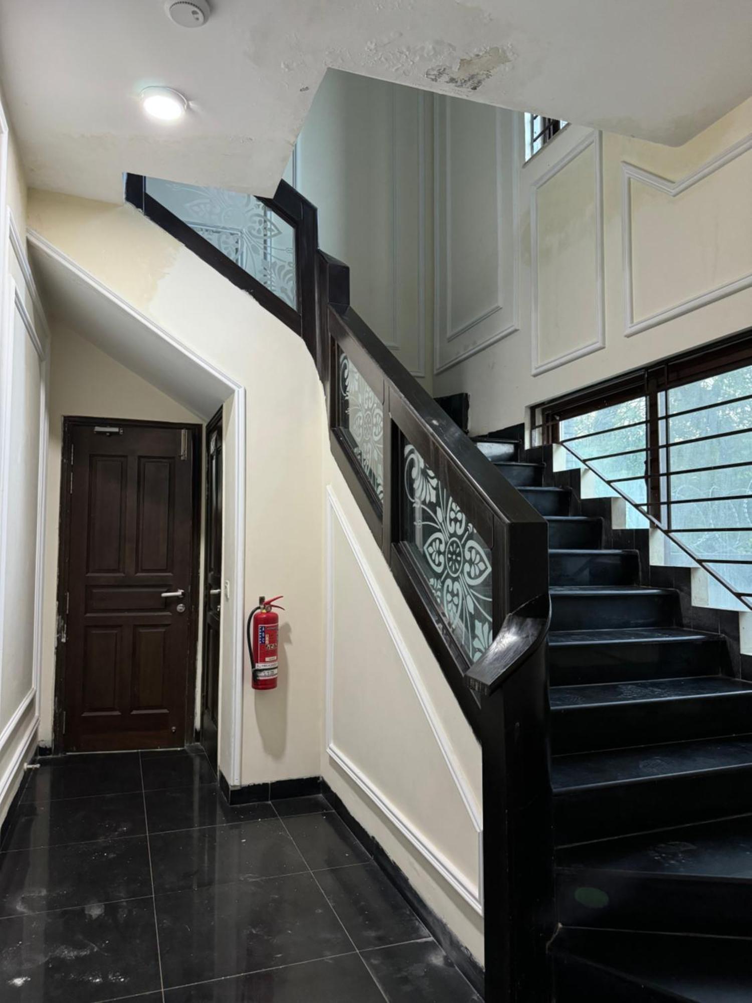 Rose Valet Guest House Islamabad Bagian luar foto