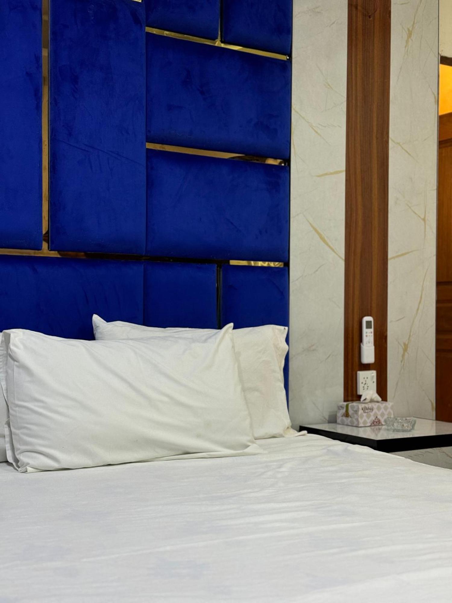 Rose Valet Guest House Islamabad Bagian luar foto